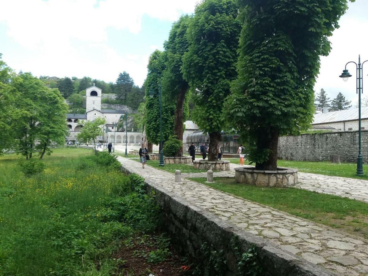 Apartments Mirkovic Cetinje Exterior photo