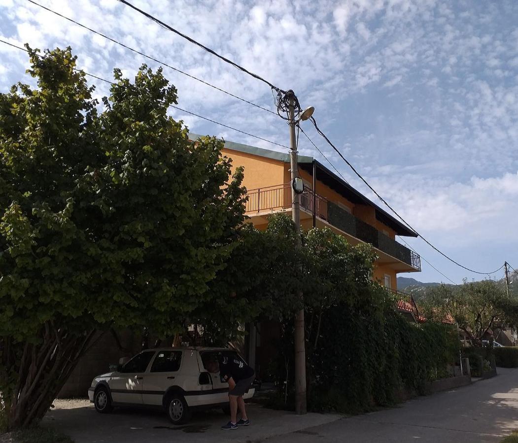 Apartments Mirkovic Cetinje Exterior photo